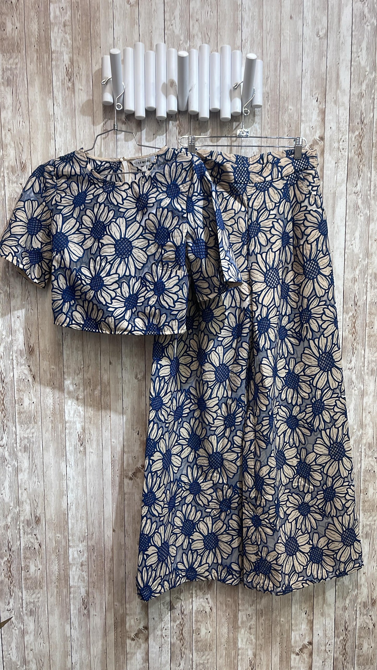BLUE FLOWER SET